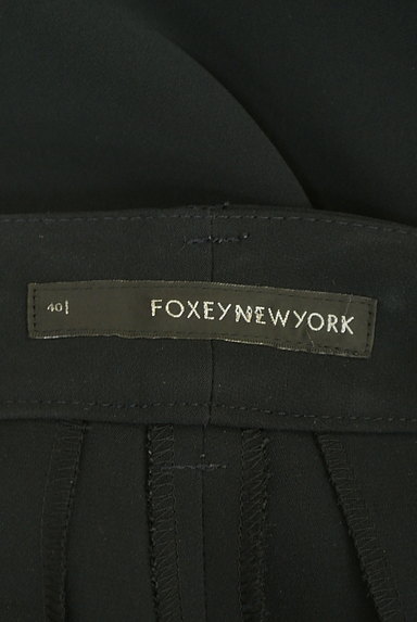 FOXEY（フォクシー）の古着「シンプルクロップドパンツ（パンツ）」大画像６へ