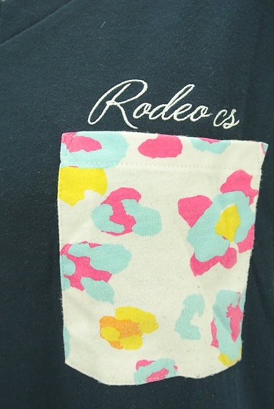 RODEO CROWNS（ロデオクラウン）の古着「カラフルロゴ刺繍Ｔシャツ（Ｔシャツ）」大画像４へ