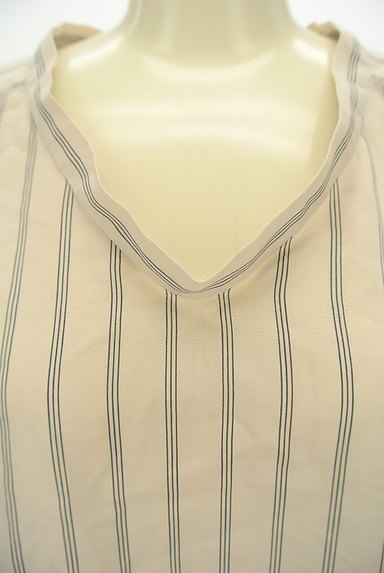 LAUTREAMONT（ロートレアモン）の古着「ストライプ柄七分袖カットソー（カットソー・プルオーバー）」大画像４へ