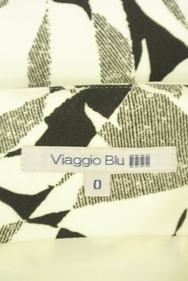 Viaggio Blu（ビアッジョブルー）の古着「総柄タックミモレフレアスカート（ロングスカート・マキシスカート）」大画像６へ