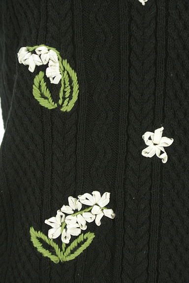 Couture Brooch（クチュールブローチ）の古着「立体お花のケーブル切替ニット（ニット）」大画像５へ