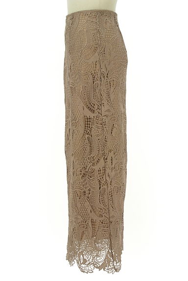 MERCURYDUO（マーキュリーデュオ）の古着「刺繍レーススリットロングタイトスカート（ロングスカート・マキシスカート）」大画像３へ