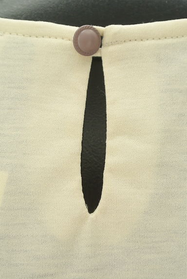 Jocomomola（ホコモモラ）の古着「花刺繍ドロップショルダーカットソー（カットソー・プルオーバー）」大画像５へ