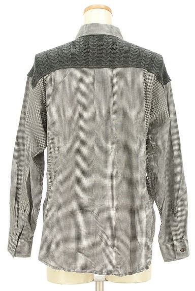 CUBE SUGAR（キューブシュガー）の古着「ケーブル編み切替ギンガムシャツ（カジュアルシャツ）」大画像２へ