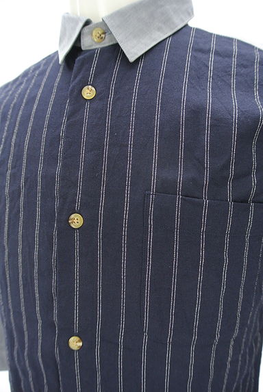 COMME CA COMMUNE（コムサコミューン）の古着「フロントストライプ七分袖シャツ（カジュアルシャツ）」大画像４へ