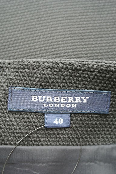 BURBERRY（バーバリー）の古着「ウエストベルトデザイン膝下丈タックスカート（スカート）」大画像６へ