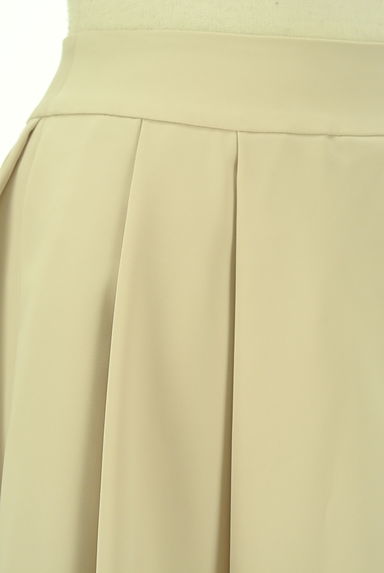 M-premier（エムプルミエ）の古着「ふんわりタックフレア膝下丈スカート（ロングスカート・マキシスカート）」大画像４へ