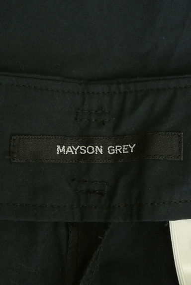 MAYSON GREY（メイソングレイ）の古着「センタープレス膝下丈ハーフパンツ（ショートパンツ・ハーフパンツ）」大画像６へ