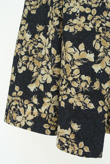 NARA CAMICIE（ナラカミーチェ）の古着「ジャガード花柄膝下イレヘムスカート（スカート）」大画像５へ