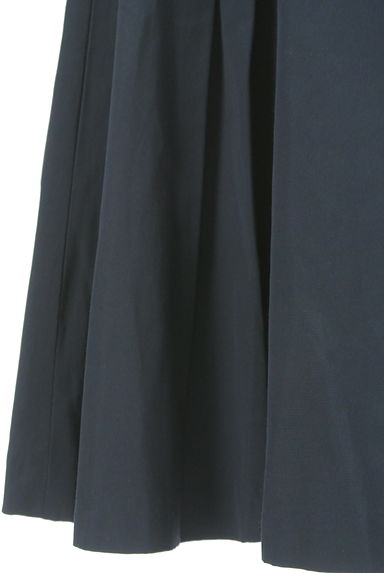 Couture Brooch（クチュールブローチ）の古着「ベルト付き膝下タックスカート（ロングスカート・マキシスカート）」大画像５へ