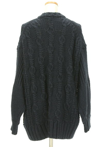 JEANASiS（ジーナシス）の古着「デザインケーブル編みゆったりセーター（セーター）」大画像２へ