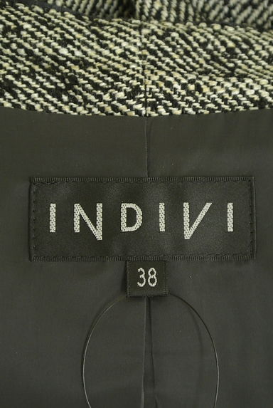 INDIVI（インディヴィ）の古着「ショート丈ノーカラージャケット（ジャケット）」大画像６へ