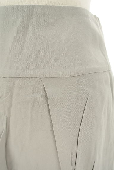 AZUL by moussy（アズールバイマウジー）の古着「スカート風ショートパンツ（ショートパンツ・ハーフパンツ）」大画像４へ