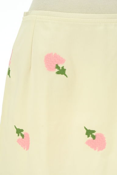 TARA JARMON（タラジャーモン）の古着「レトロお花刺繍の台形ミニスカート（ミニスカート）」大画像４へ