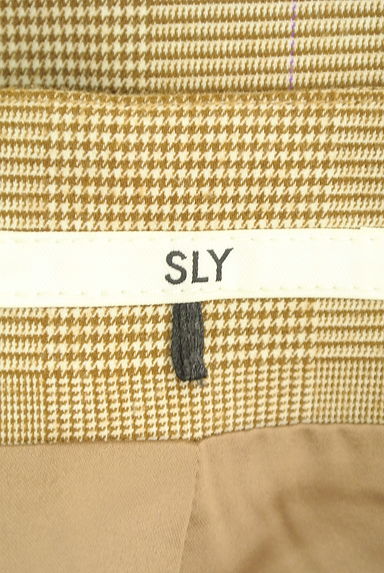 SLY（スライ）の古着「ベロアリボン台形タックミニスカート（ミニスカート）」大画像６へ