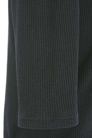 Couture Brooch（クチュールブローチ）の古着「スカラップ花刺繍５分袖リブニット（ニット）」大画像５へ