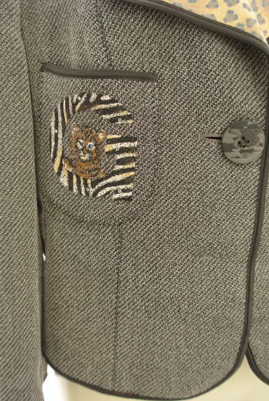 ITALIYA（伊太利屋）の古着「ヒョウ柄襟ワンボタンジャケット。（ジャケット）」大画像５へ