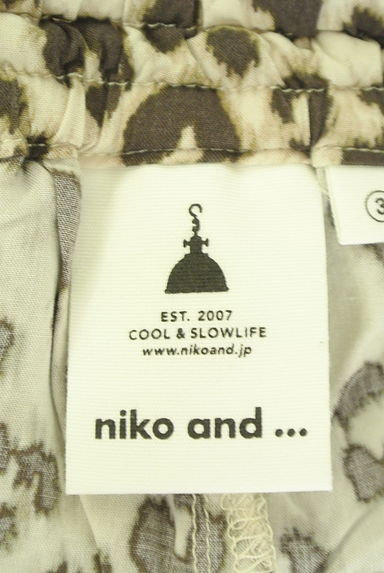 niko and...（ニコ アンド）の古着「裾スリットレオパード柄パンツ（パンツ）」大画像６へ