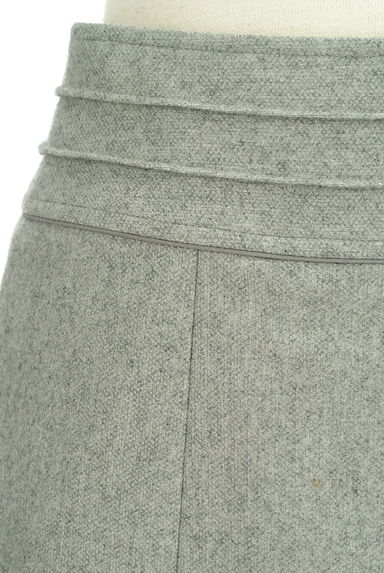 LAUTREAMONT（ロートレアモン）の古着「膝下丈カッティングウールスカート（スカート）」大画像４へ