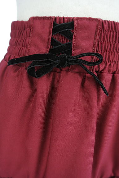 axes femme（アクシーズファム）の古着「オリエンタル刺繍ひざ丈フレアスカート（ミニスカート）」大画像４へ