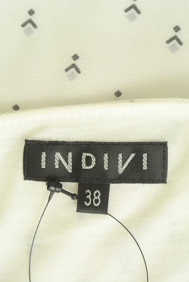 INDIVI（インディヴィ）の古着「総柄シフォンブラウス（カットソー・プルオーバー）」大画像６へ