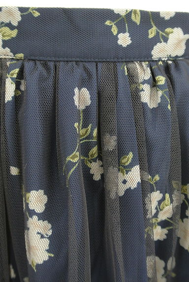 MERCURYDUO（マーキュリーデュオ）の古着「花柄チュール重ね膝丈フレアスカート（スカート）」大画像４へ
