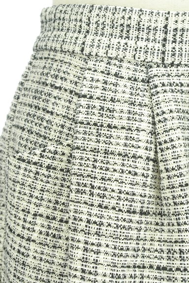 Te chichi（テチチ）の古着「モノトーンツイード膝丈スカート（スカート）」大画像４へ