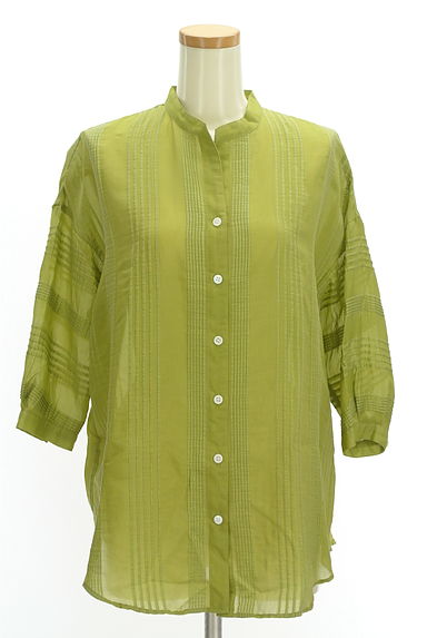COMME CA（コムサ）の古着「スキッパー襟微光沢シアーシャツ（ブラウス）」大画像１へ