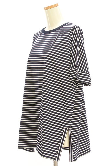 LEILIAN（レリアン）の古着「ドルマンボーダーカットソー（カットソー・プルオーバー）」大画像３へ
