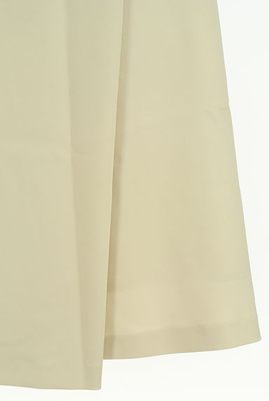 UNITED ARROWS（ユナイテッドアローズ）の古着「くるみボタンフレアラップスカート（スカート）」大画像５へ