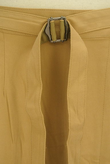 alcali（アルカリ）の古着「ベルト付き裾ベントロングスカート（ロングスカート・マキシスカート）」大画像４へ