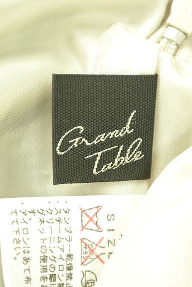 GRAND TABLE（グランターブル）の古着「ボタニカル柄膝丈フレアスカート（スカート）」大画像６へ