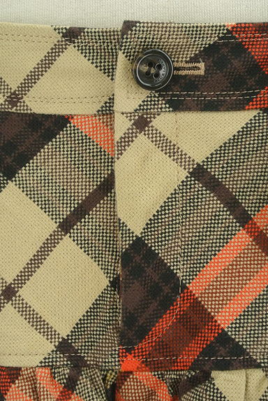 BURBERRY BLUE LABEL（バーバリーブルーレーベル）の古着「バーバリーチェック柄切替スカート（ショートパンツ・ハーフパンツ）」大画像４へ