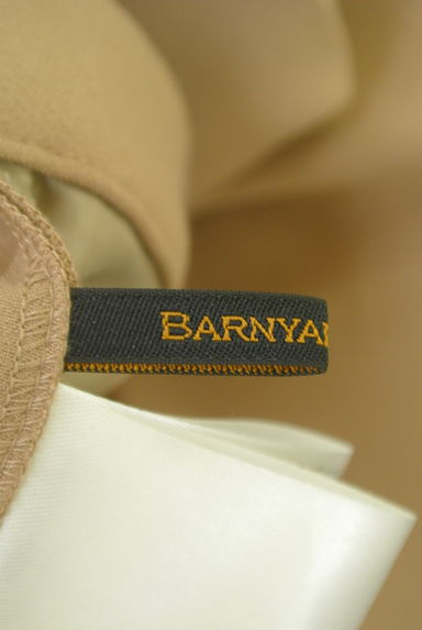 BARNYARDSTORM（バンヤードストーム）の古着「裾ボタンセンタープレスセミワイドパンツ（パンツ）」大画像６へ