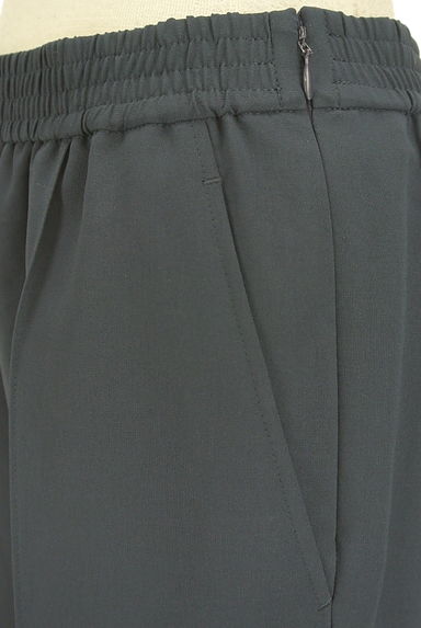 UNITED ARROWS（ユナイテッドアローズ）の古着「センタープレステーパードパンツ（パンツ）」大画像５へ
