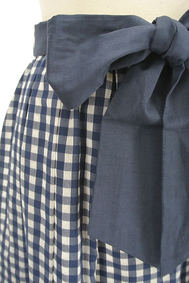 LAISSE PASSE（レッセパッセ）の古着「リボンベルト付ギンガム×カットワークスカート（スカート）」大画像４へ