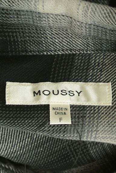 MOUSSY（マウジー）の古着「フリンジ袖オーバーサイズシャツ（カジュアルシャツ）」大画像６へ