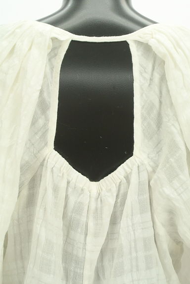 MOUSSY（マウジー）の古着「ボリューム袖チェックシアープルオーバー（カットソー・プルオーバー）」大画像４へ