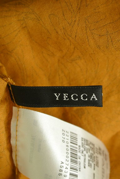 YECCA VECCA（イェッカヴェッカ）の古着「花柄五分袖カットソー（カットソー・プルオーバー）」大画像６へ