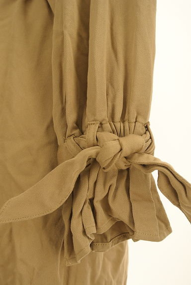rienda（リエンダ）の古着「袖リボンとろみミドルトレンチコート（トレンチコート）」大画像５へ