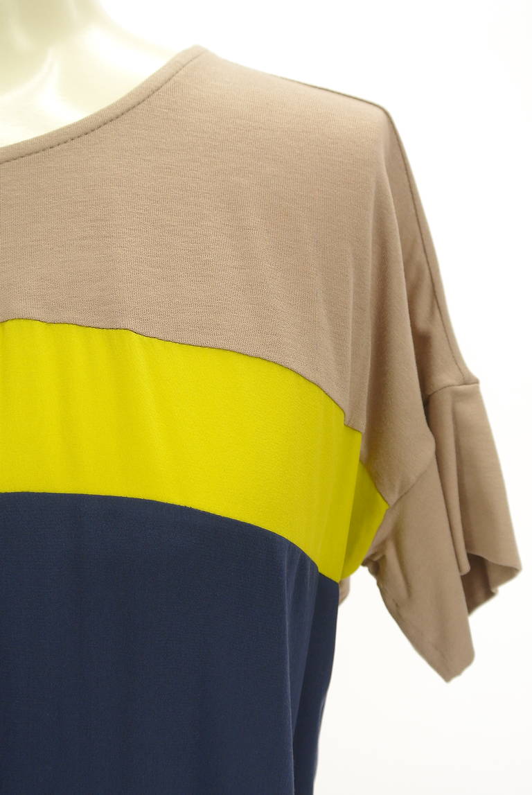 BCBG MaxAzria（ビーシービージーマックスアズリア）の古着「商品番号：PR10290837」-大画像4