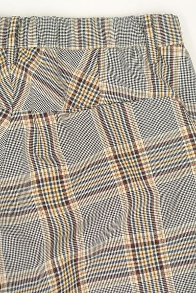 MORGAN HOMME（モルガン オム）の古着「裾リブチェック柄テーパードパンツ（パンツ）」大画像４へ