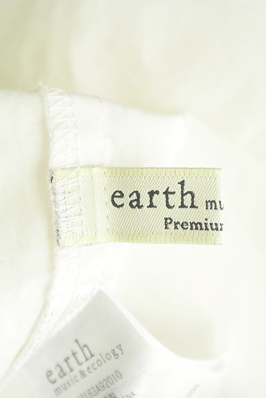 earth music&ecology（アースミュージック＆エコロジー）の古着「ピンタックフリル切替白ブラウス（カットソー・プルオーバー）」大画像６へ