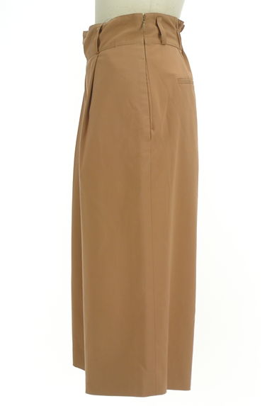 BLUE LABEL CRESTBRIDGE（ブルーレーベル・クレストブリッジ）の古着「きれいめシンプルミモレ丈パンツ（パンツ）」大画像３へ