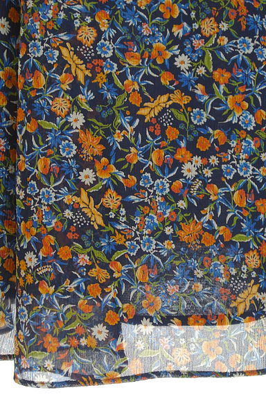 MACKINTOSH PHILOSOPHY（マッキントッシュ フィロソフィー）の古着「小花柄プリント楊柳ミモレスカート（ロングスカート・マキシスカート）」大画像５へ