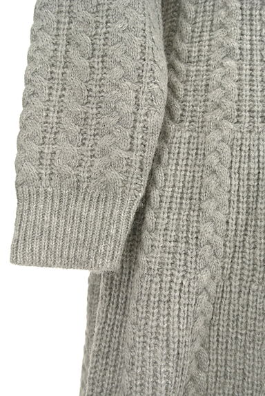 Couture Brooch（クチュールブローチ）の古着「ケーブル編みラメニット膝上ワンピース（ワンピース・チュニック）」大画像５へ