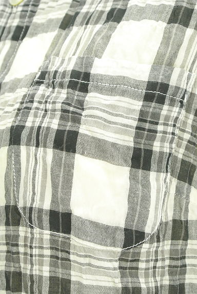 NATURAL LAUNDRY（ナチュラルランドリー）の古着「チェック柄シワ加工シャツ（カジュアルシャツ）」大画像５へ