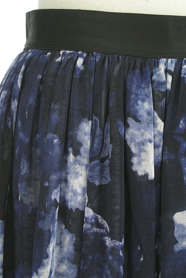STRAWBERRY-FIELDS（ストロベリーフィールズ）の古着「膝丈花柄チュールスカート（スカート）」大画像４へ