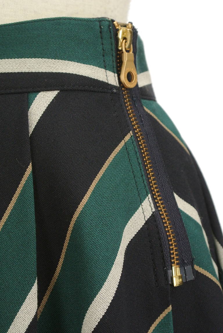 BLUE LABEL CRESTBRIDGE（ブルーレーベル・クレストブリッジ）の古着「商品番号：PR10292390」-大画像4