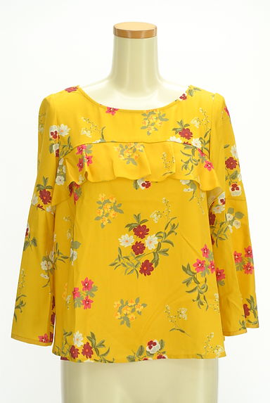 Couture Brooch（クチュールブローチ）の古着「９分袖花柄フリルカットソー（カットソー・プルオーバー）」大画像１へ